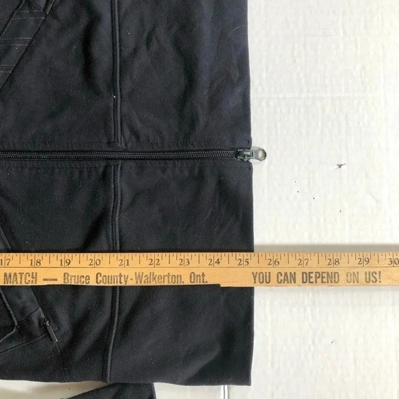 Lululemon Full  Zip - Picture 8 of 9